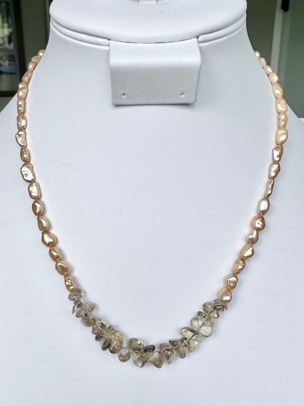 NWT Peyote Bird Free Spirit 18" Peach Pearl Smoky Quartz Toggle Necklace .925